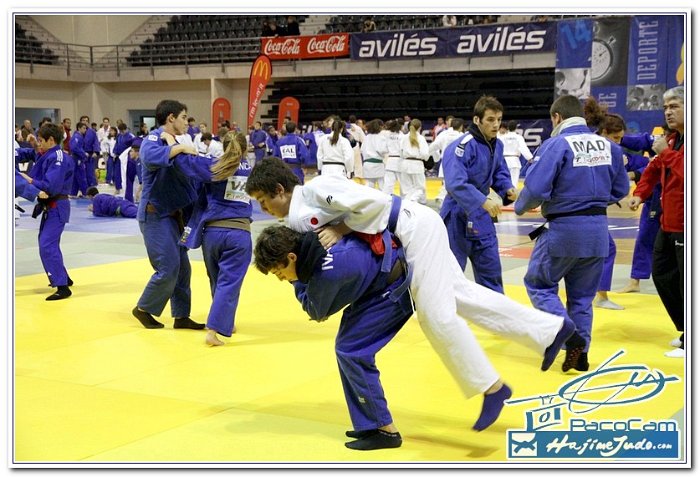 AVILES 2012 0050